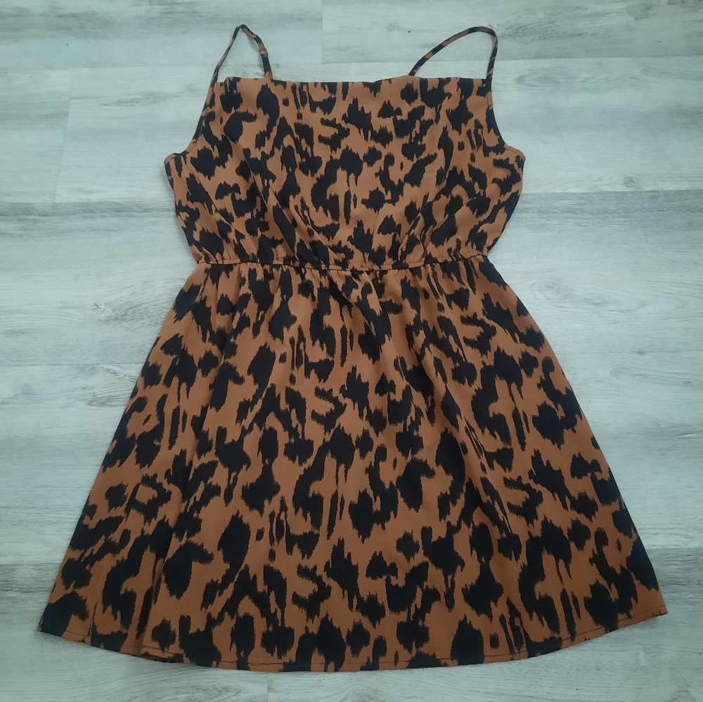 Leopard Print Sleeveless Dress